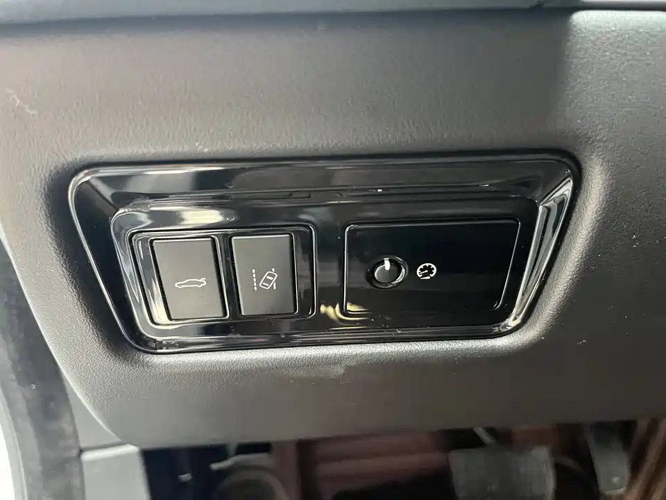 Jaguar XFL Jaguar XFL