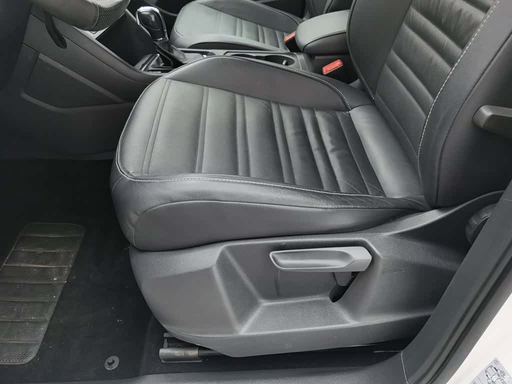 Volkswagen L, 2016 20