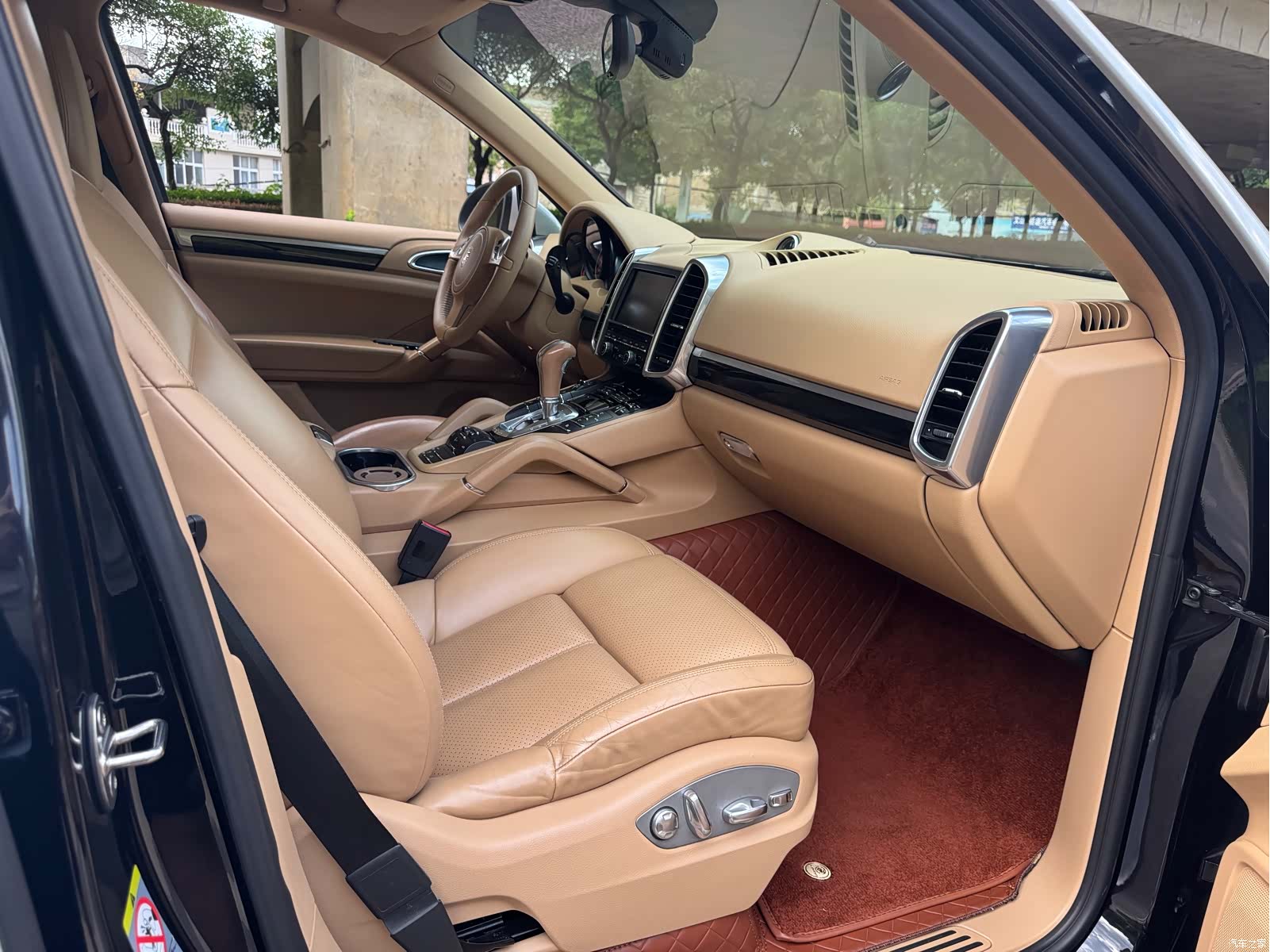Porsche Cayenne, 2012 6
