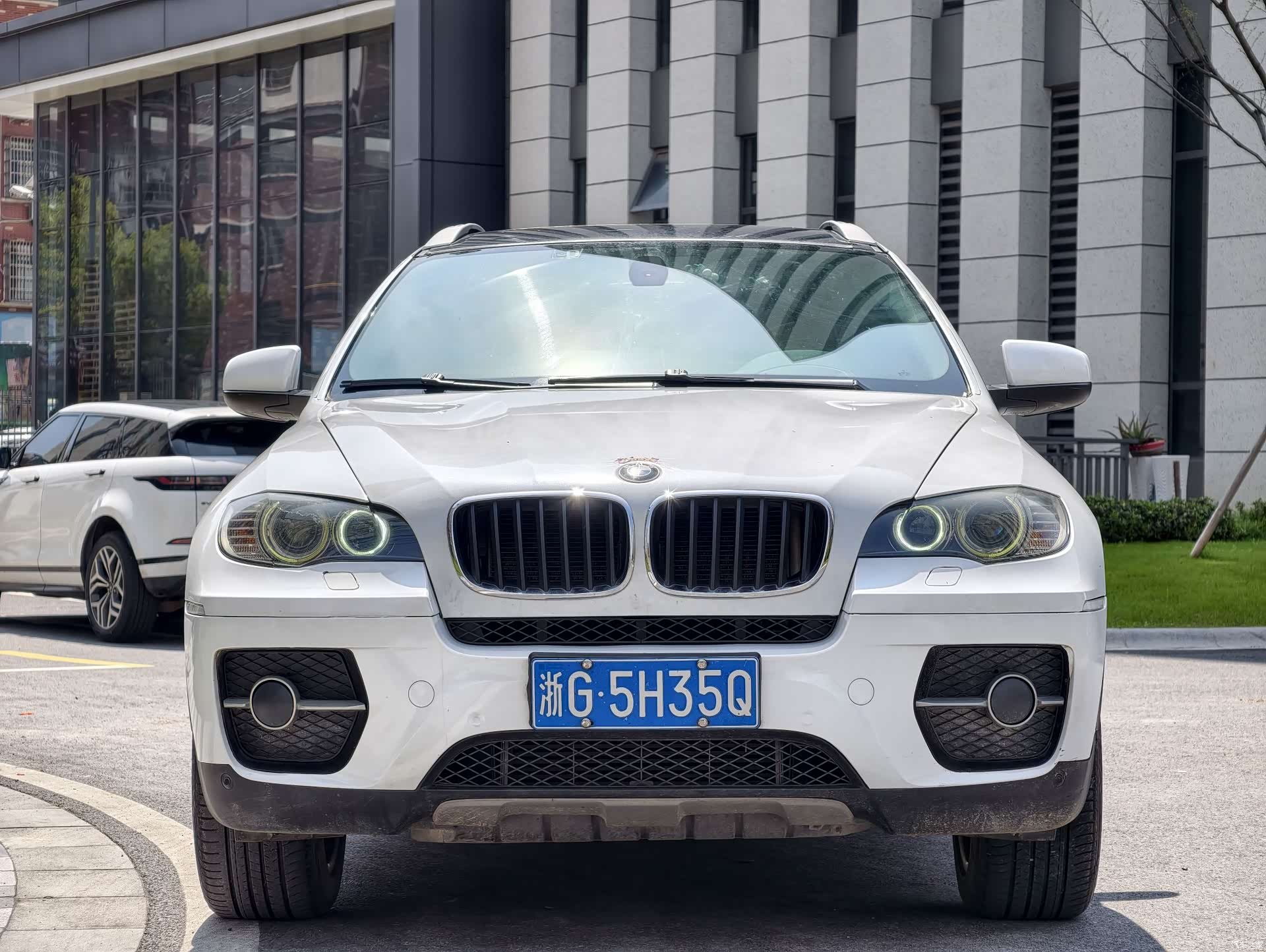 BMW X6, 2011 все фото