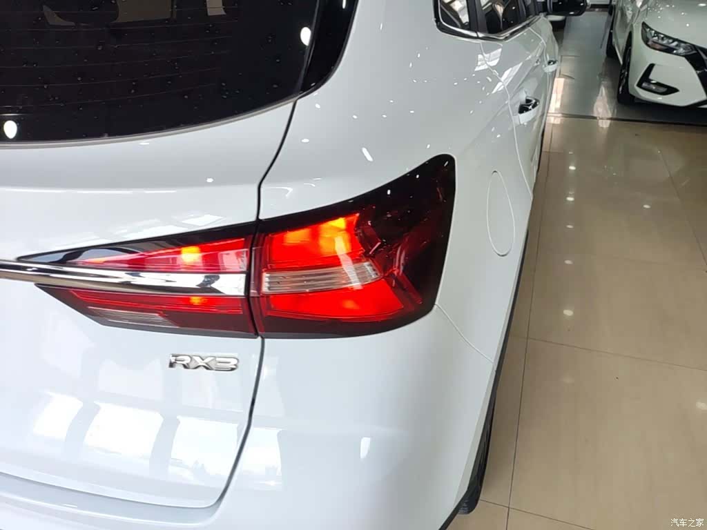 Roewe RX3, 2020 24