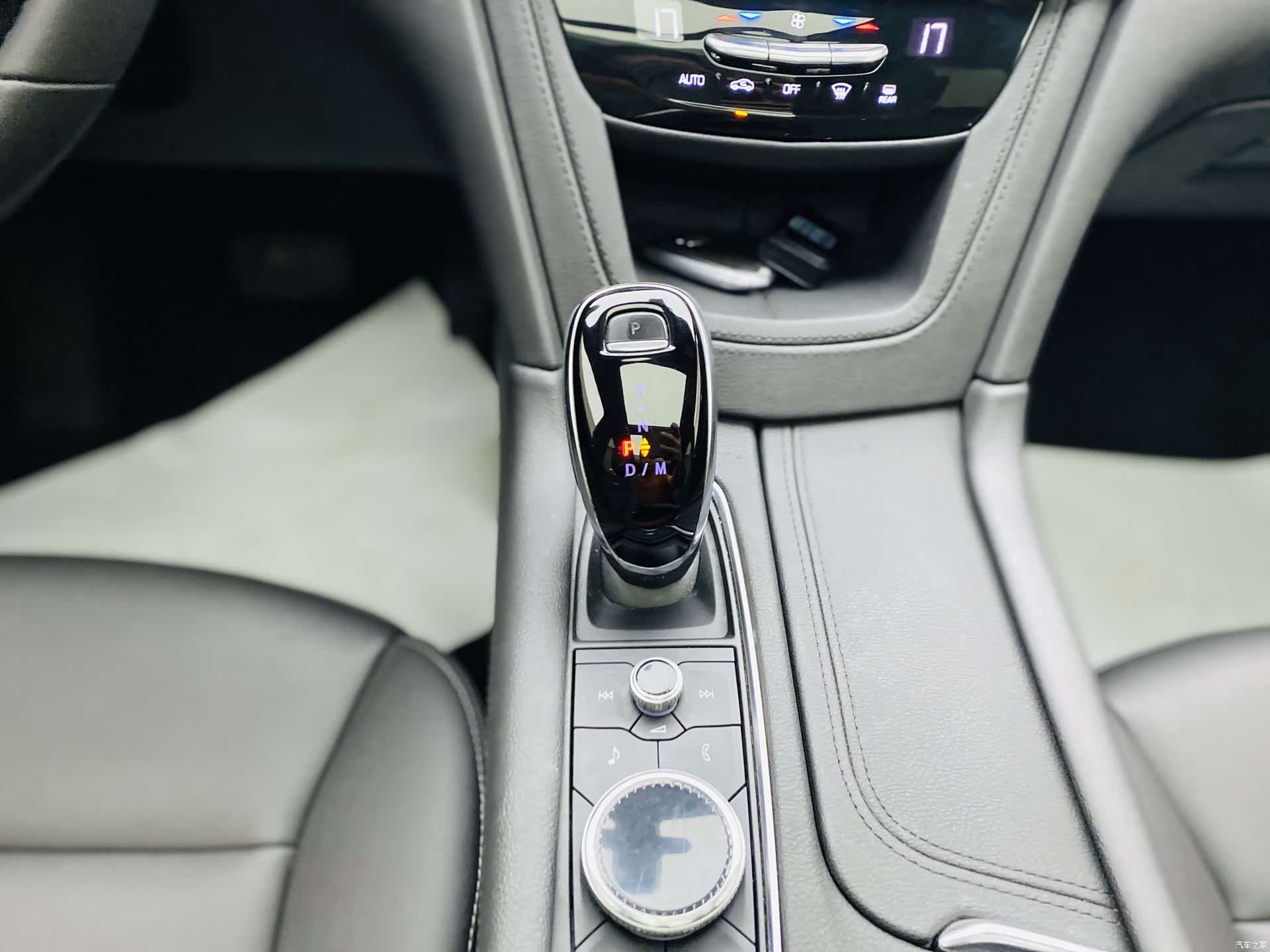Cadillac XT6, 2021 10