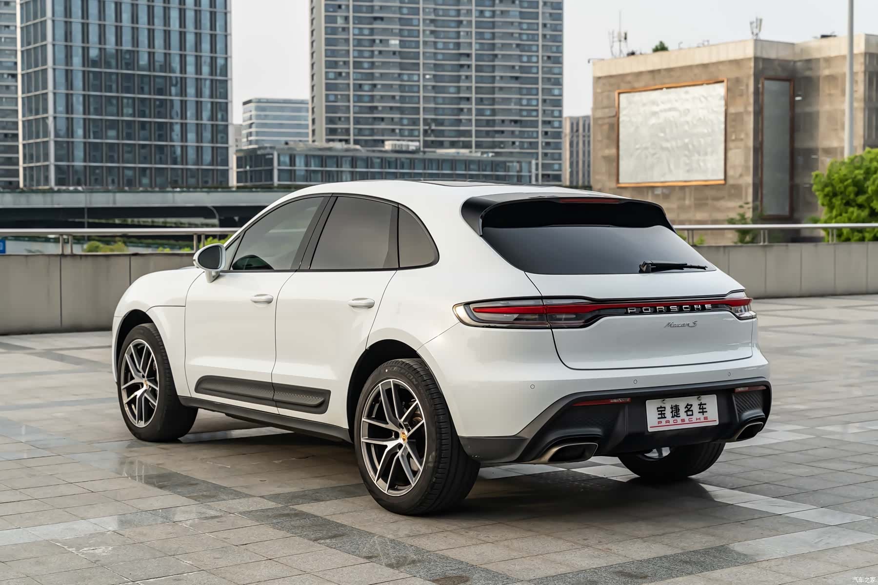Porsche Macan, 2022 6