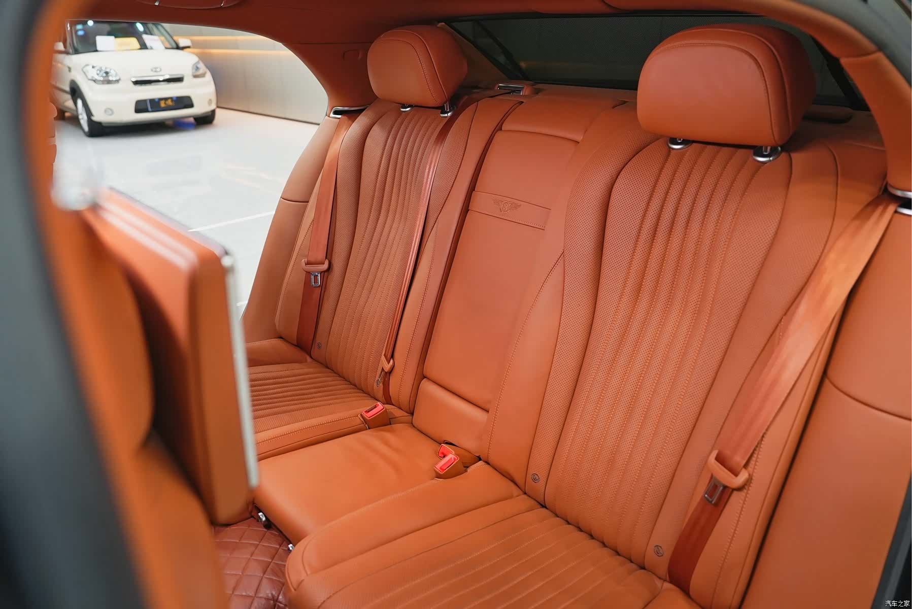 Bentley Flying Spur, 2017 22
