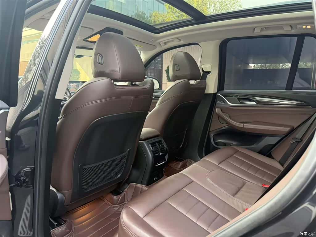 BMW X3, 2021 9