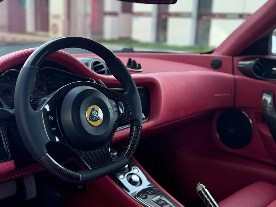 Lotus Evora