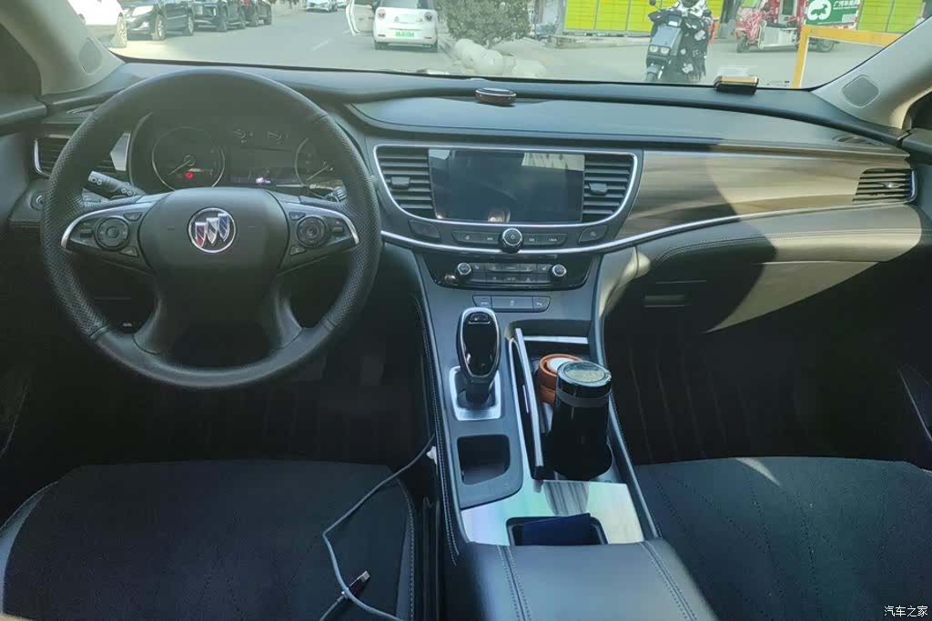 Buick LaCrosse, 2023 12