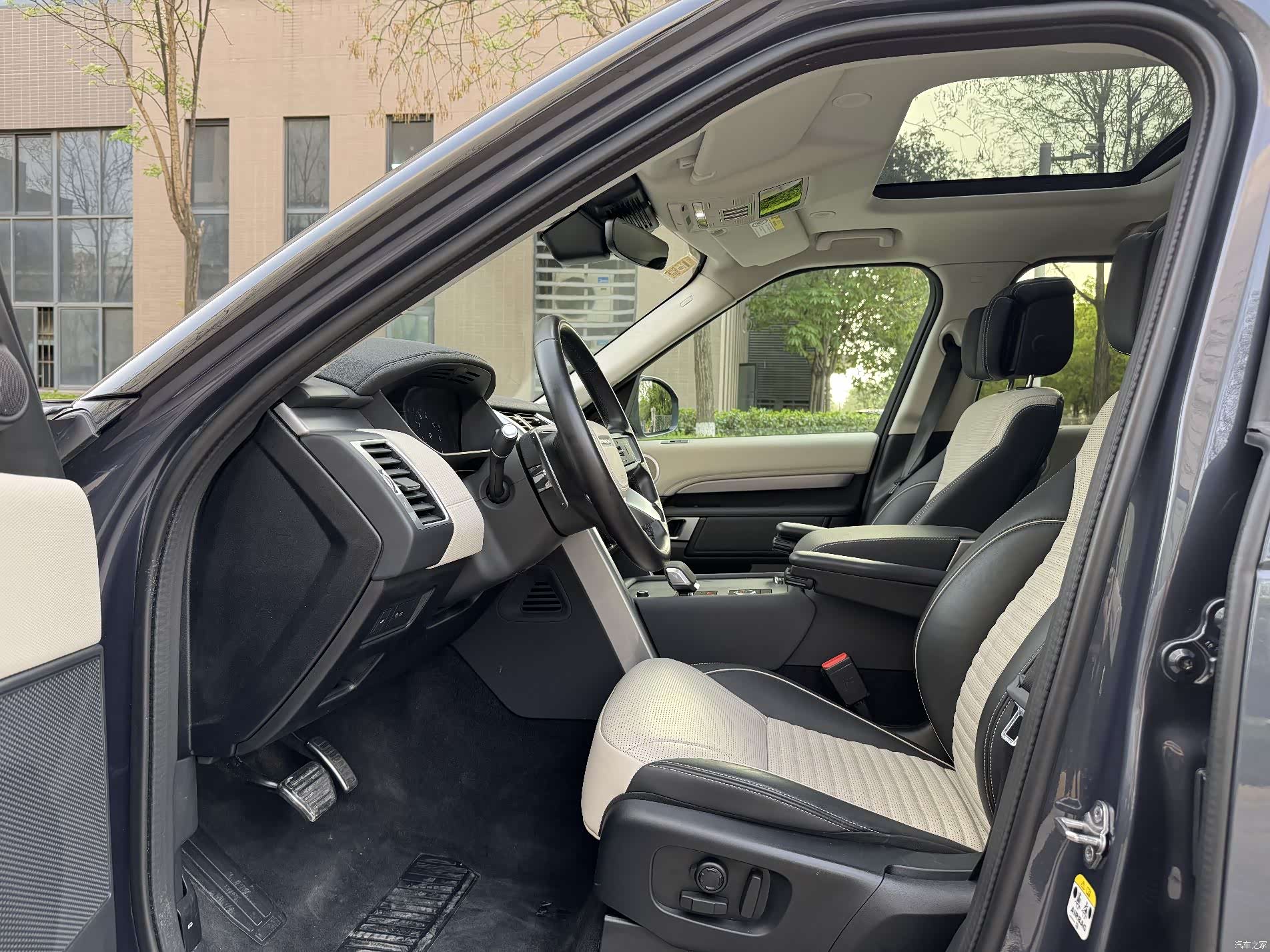 Land Rover Discovery, 2024 6