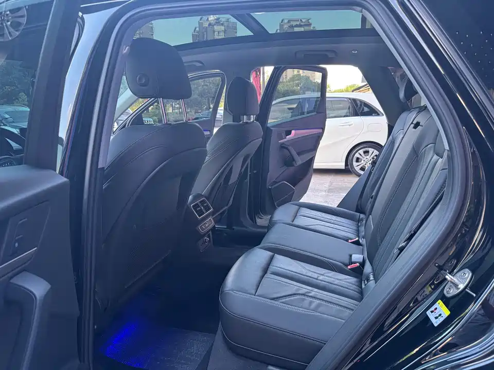 Audi Q5L Audi Q5L