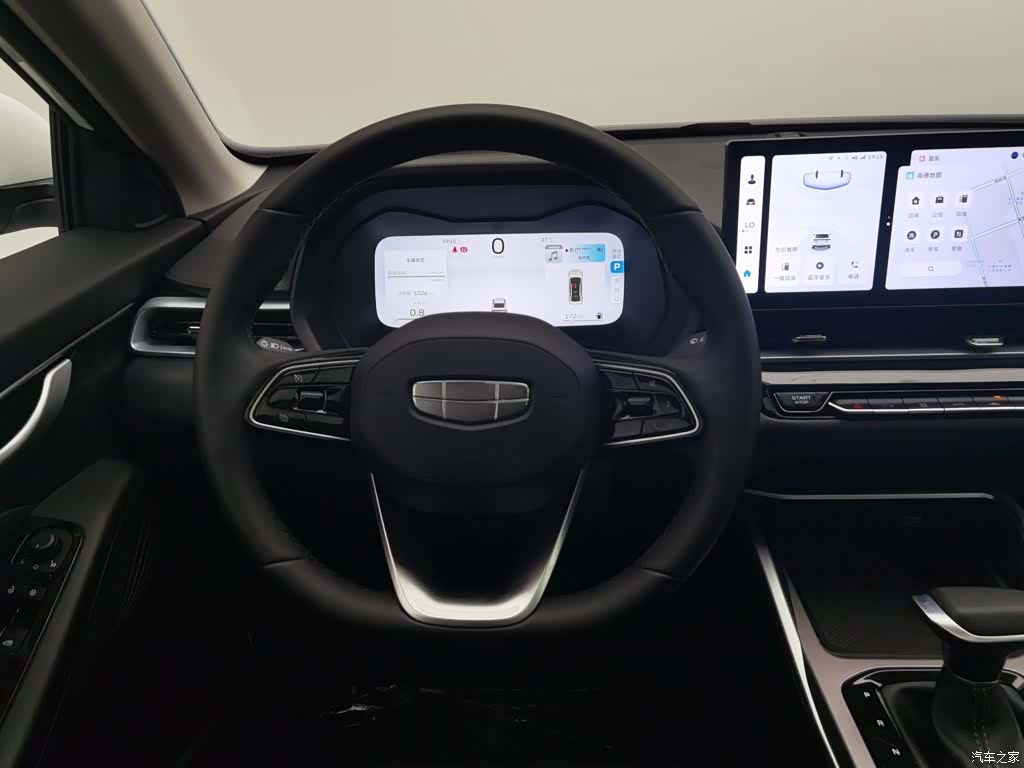 Geely Emgrand, 2025 11