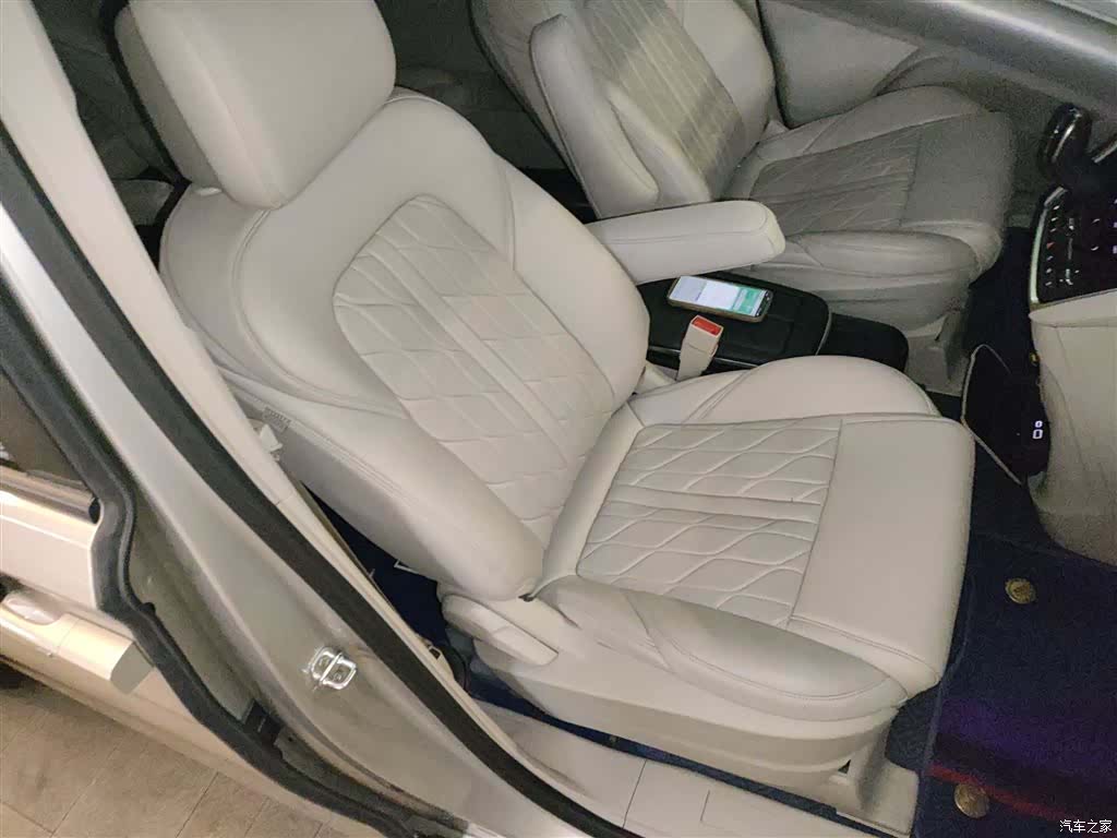 Buick GL8, 2022 20