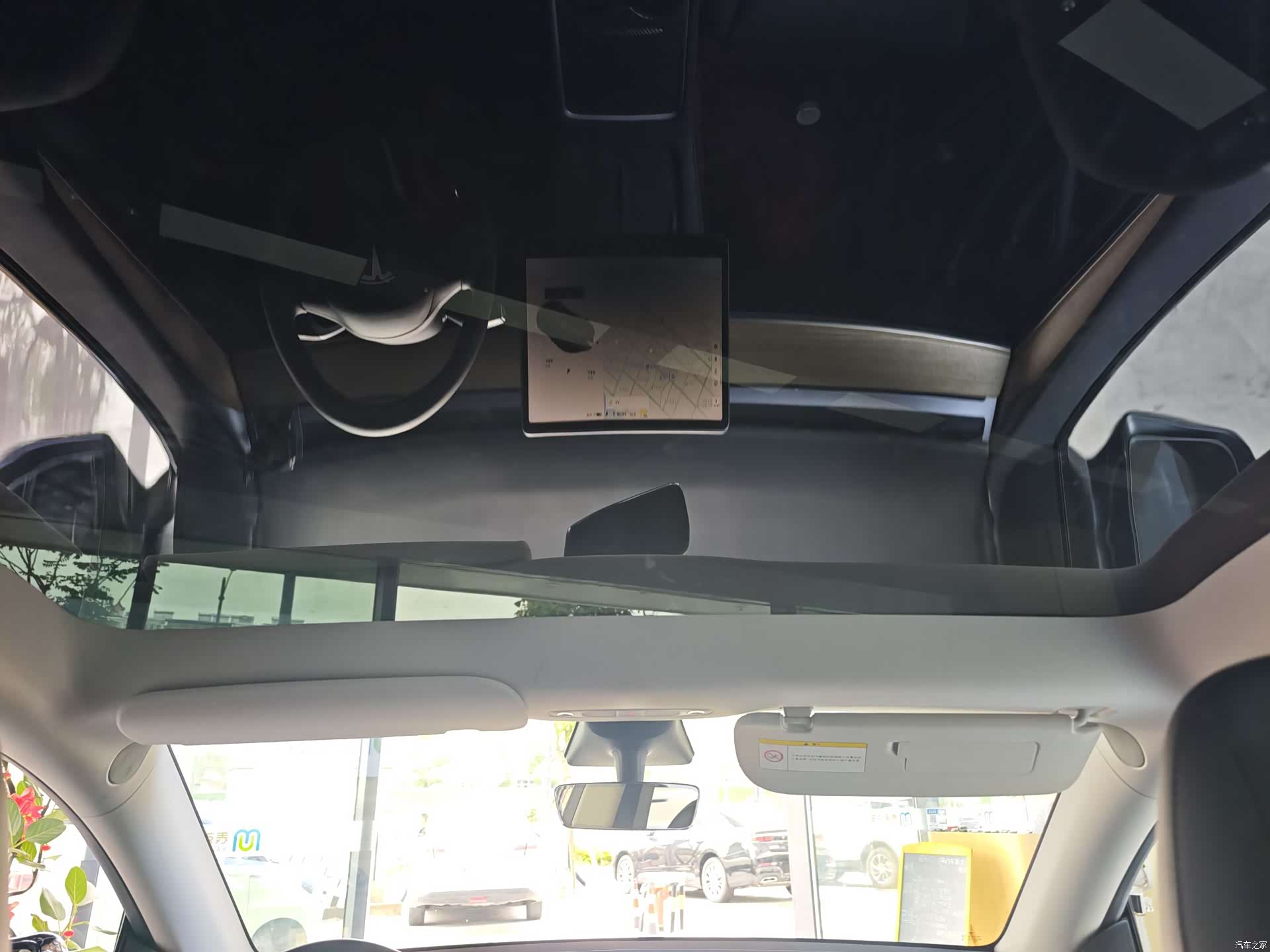 Tesla Model Y, 2022 10