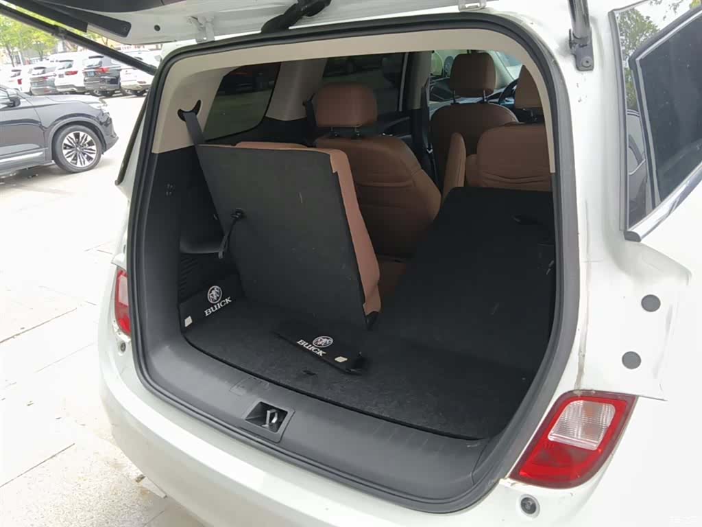 Buick GL6, 2023 19