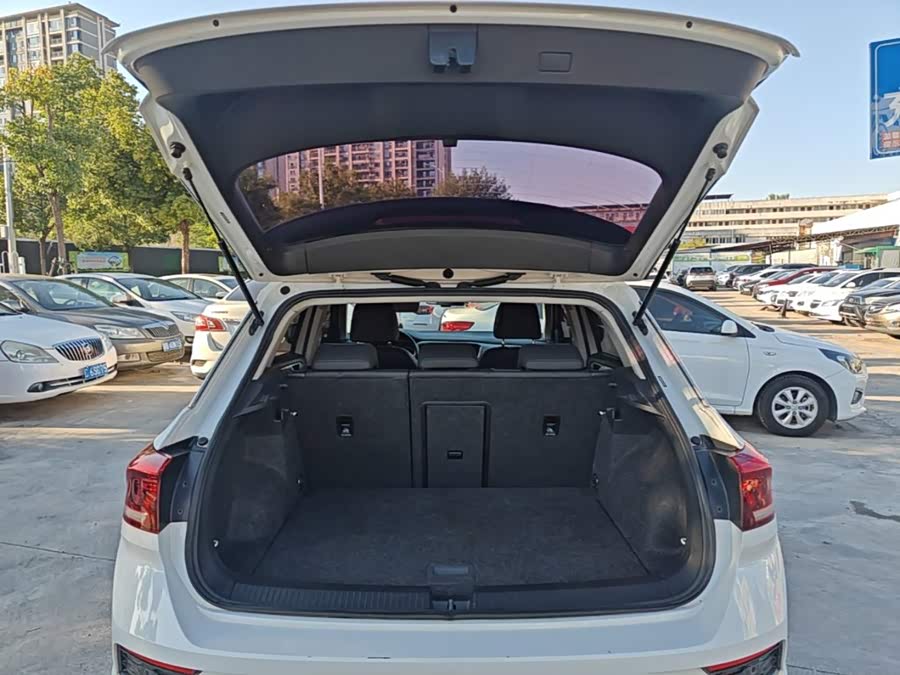 Volkswagen T-ROC 2019, фото 19