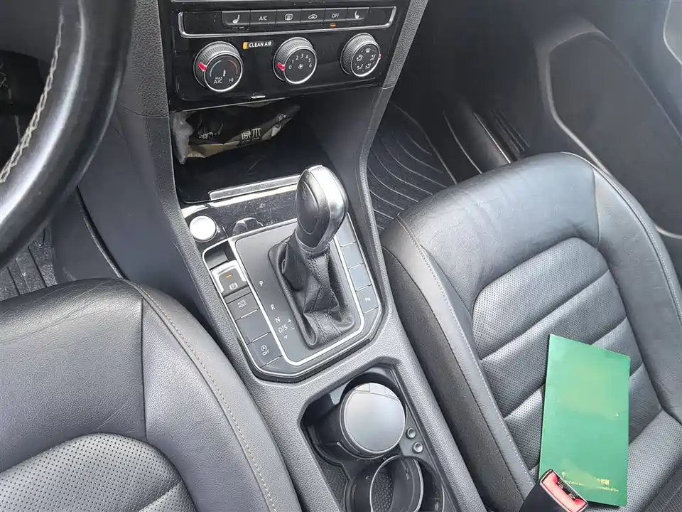 Volkswagen Golf*Jiayu