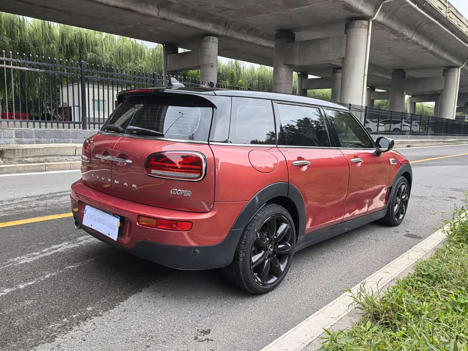 MINI CLUBMAN