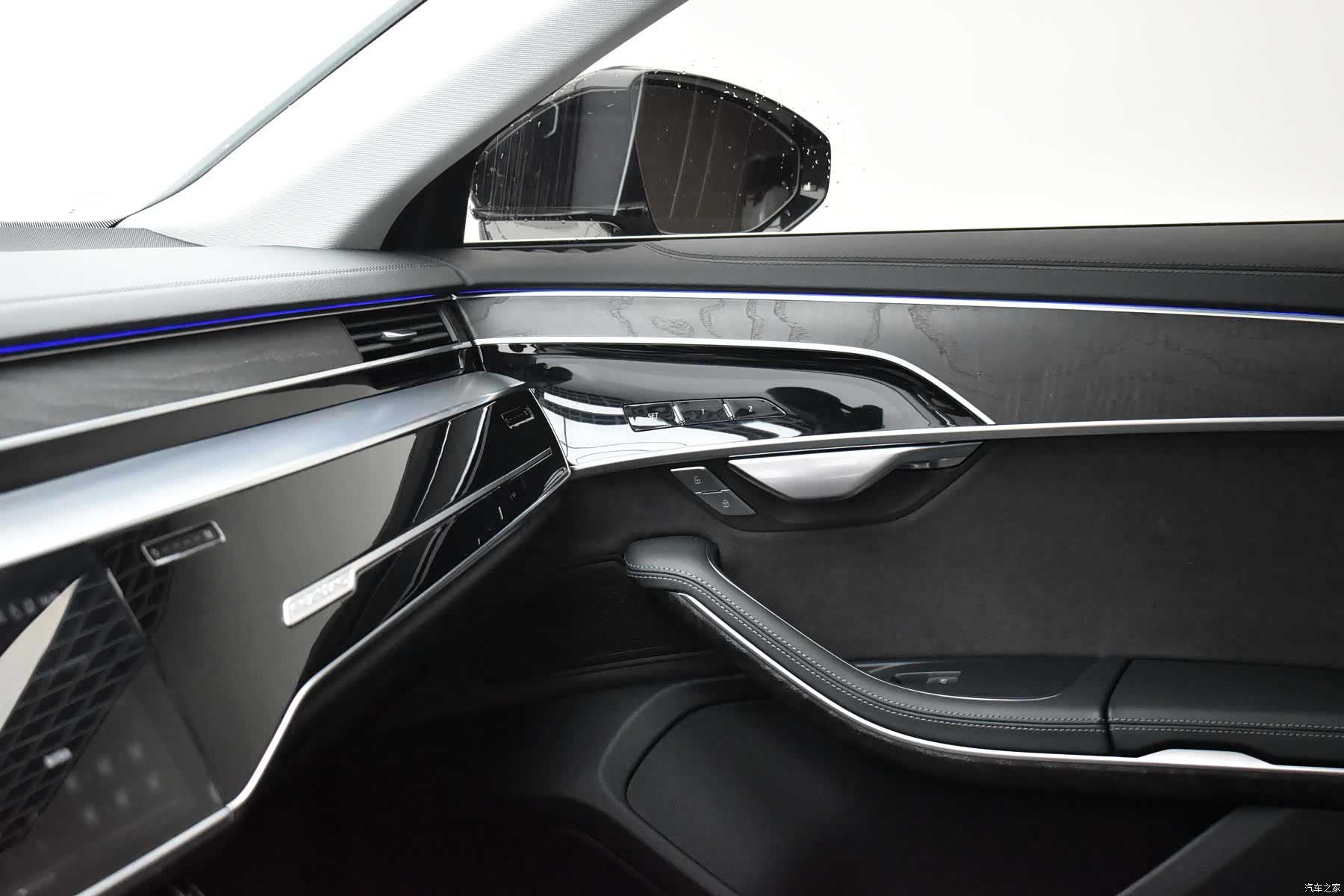 Audi A8L, 2024 9