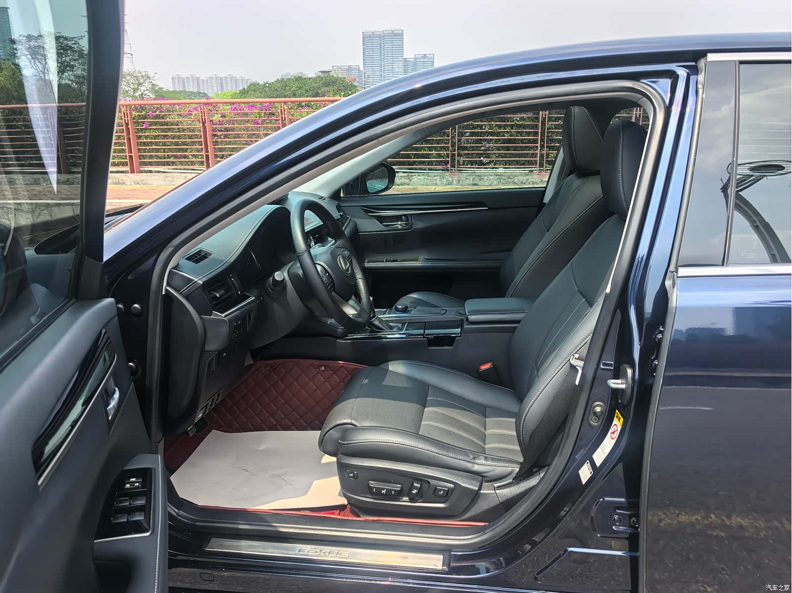 Lexus ES, 2018 4