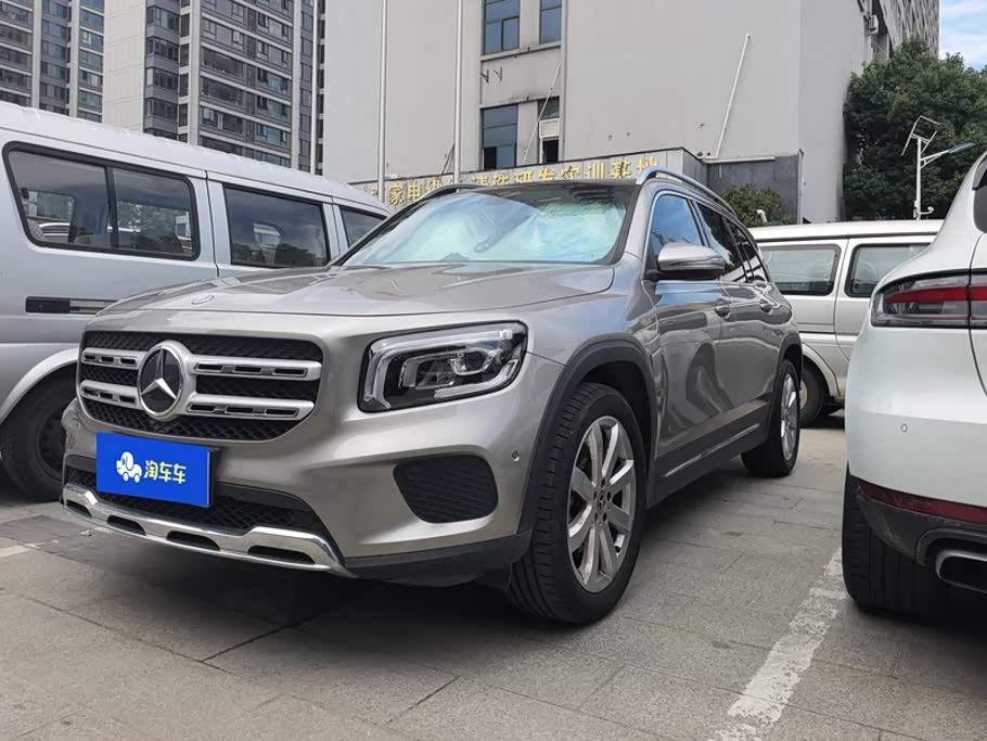 Mercedes-Benz GLB