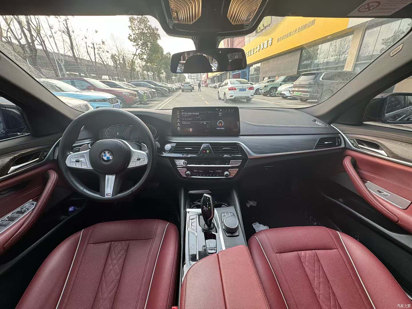 BMW 5 Series, 2023 все фото