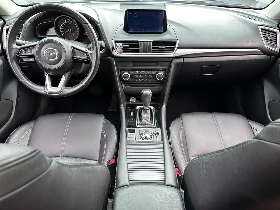 Mazda 3 Angkesaila Mazda 3 Angkesaila