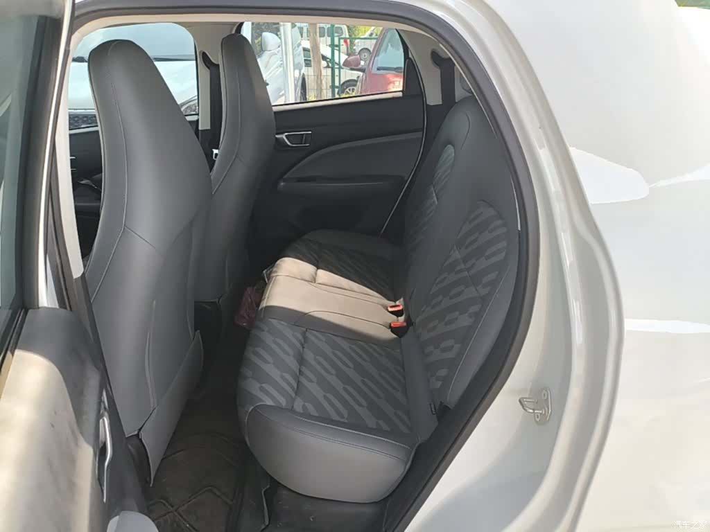 Leapmotor T03, 2024 17
