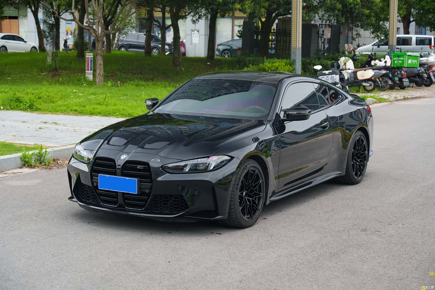 BMW M4, 2025 1