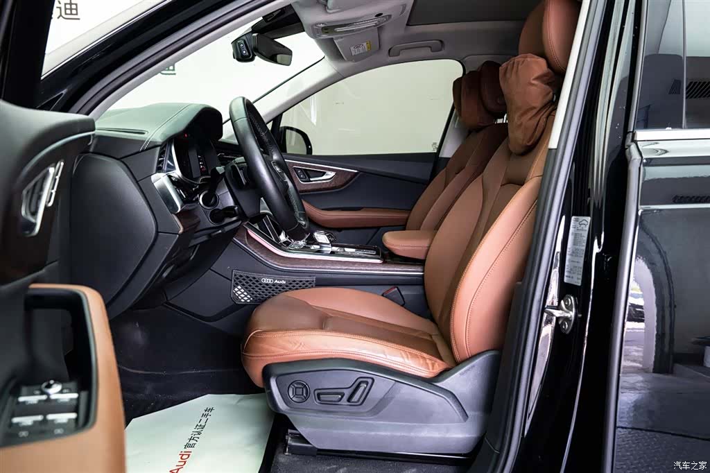 Audi Q7, 2023 11