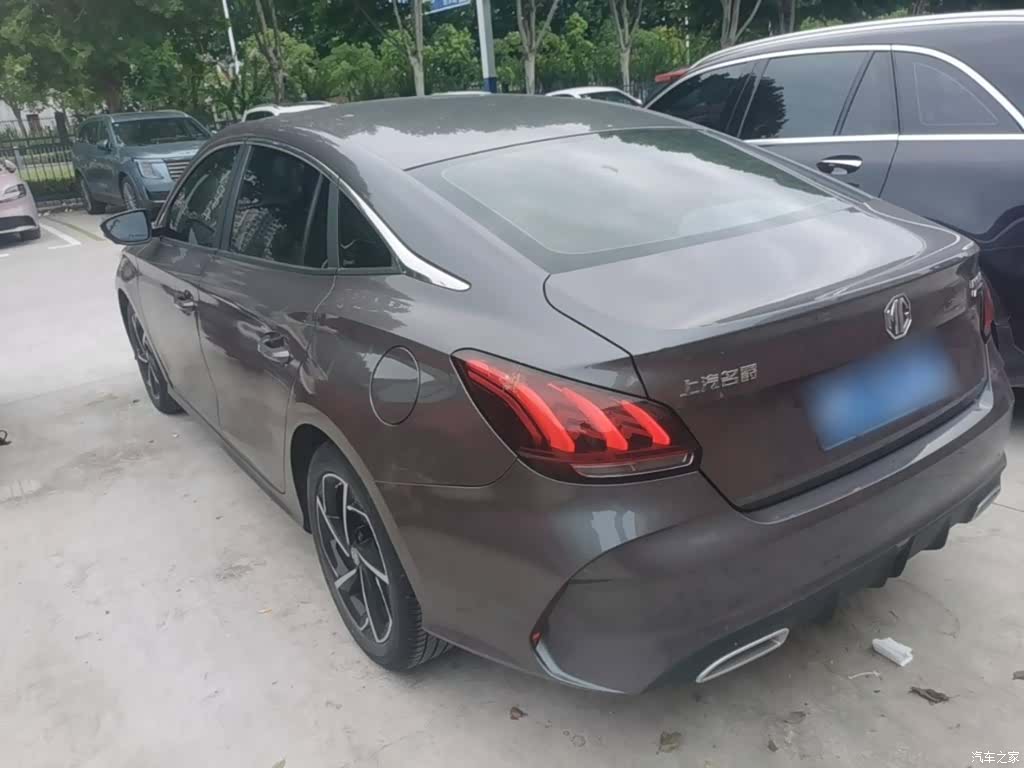 MG MG5, 2021 все фото