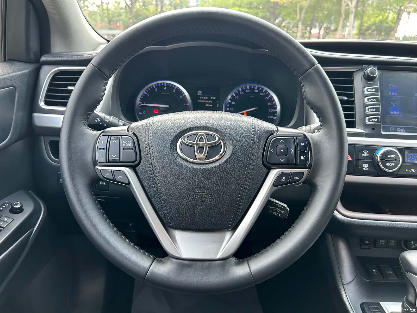 Toyota Highlander, 2019 18