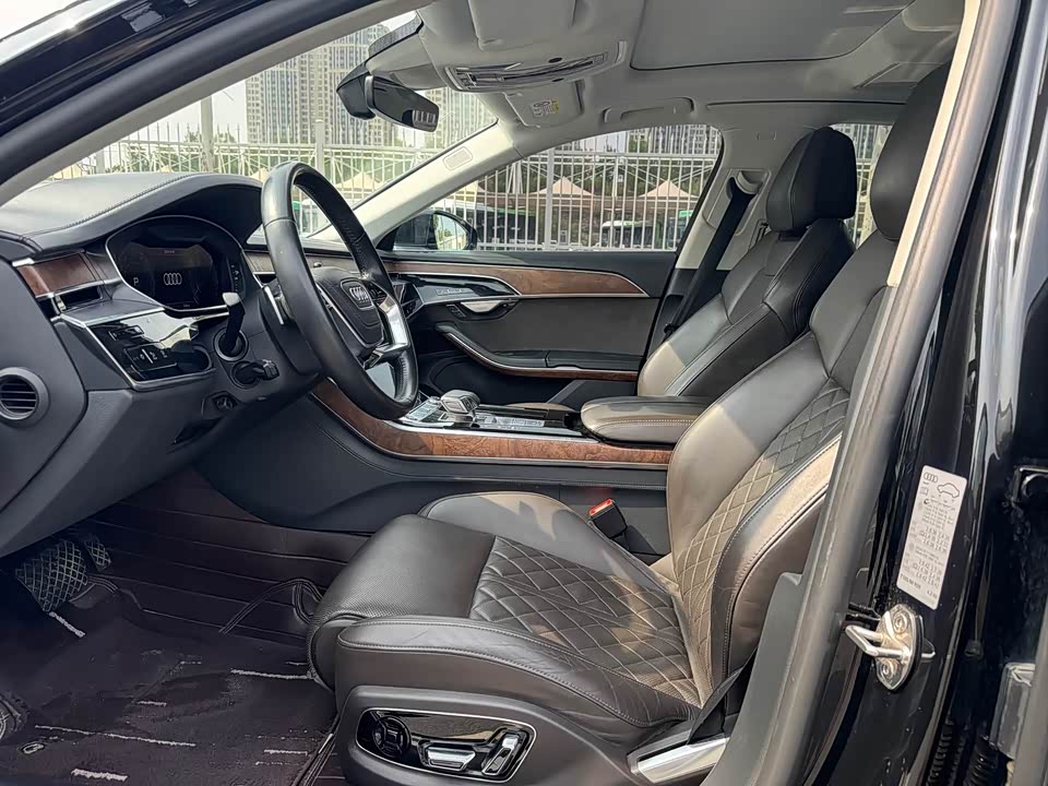 Audi A8 Audi A8