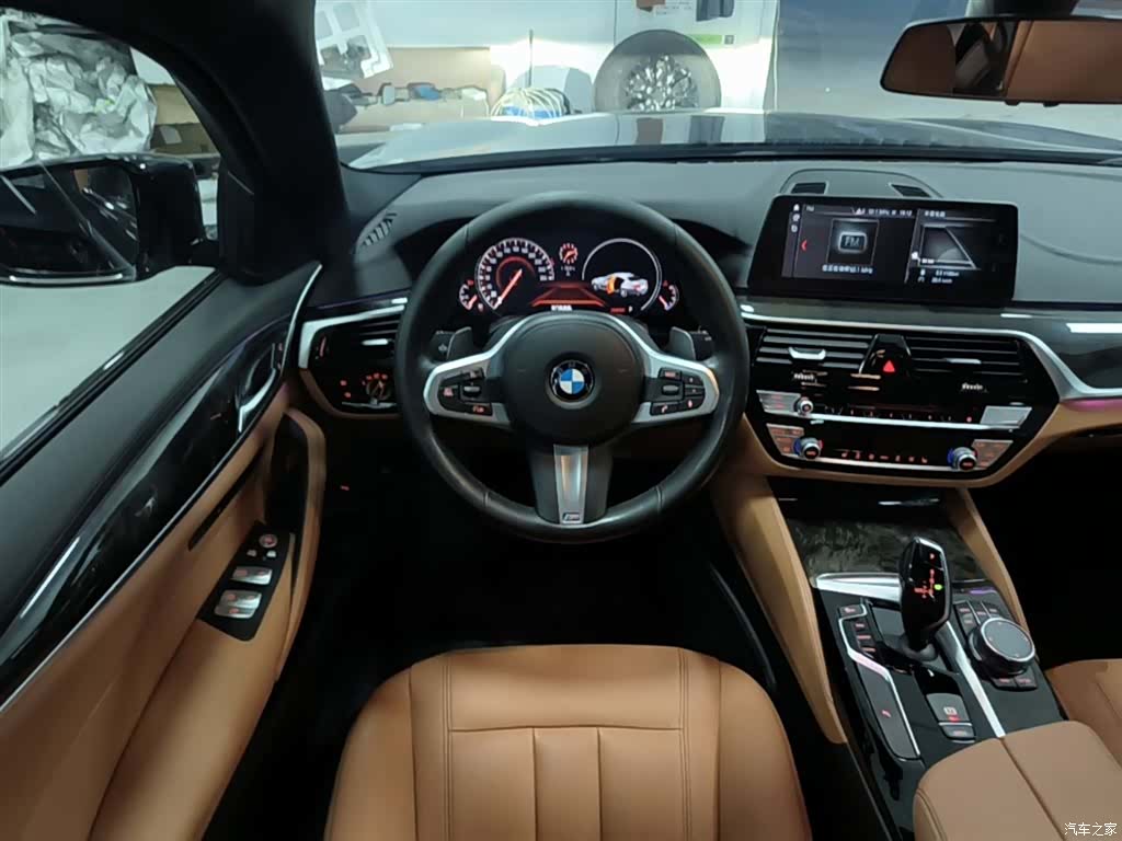 BMW 5 Series, 2018 11