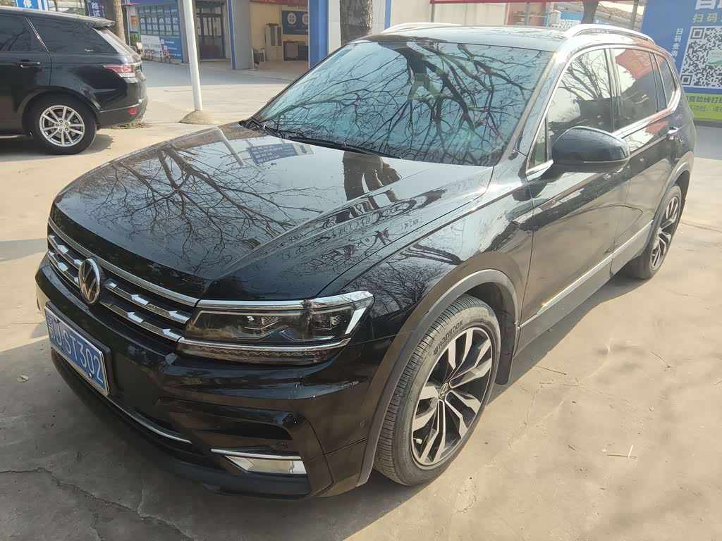Volkswagen Tiguan L