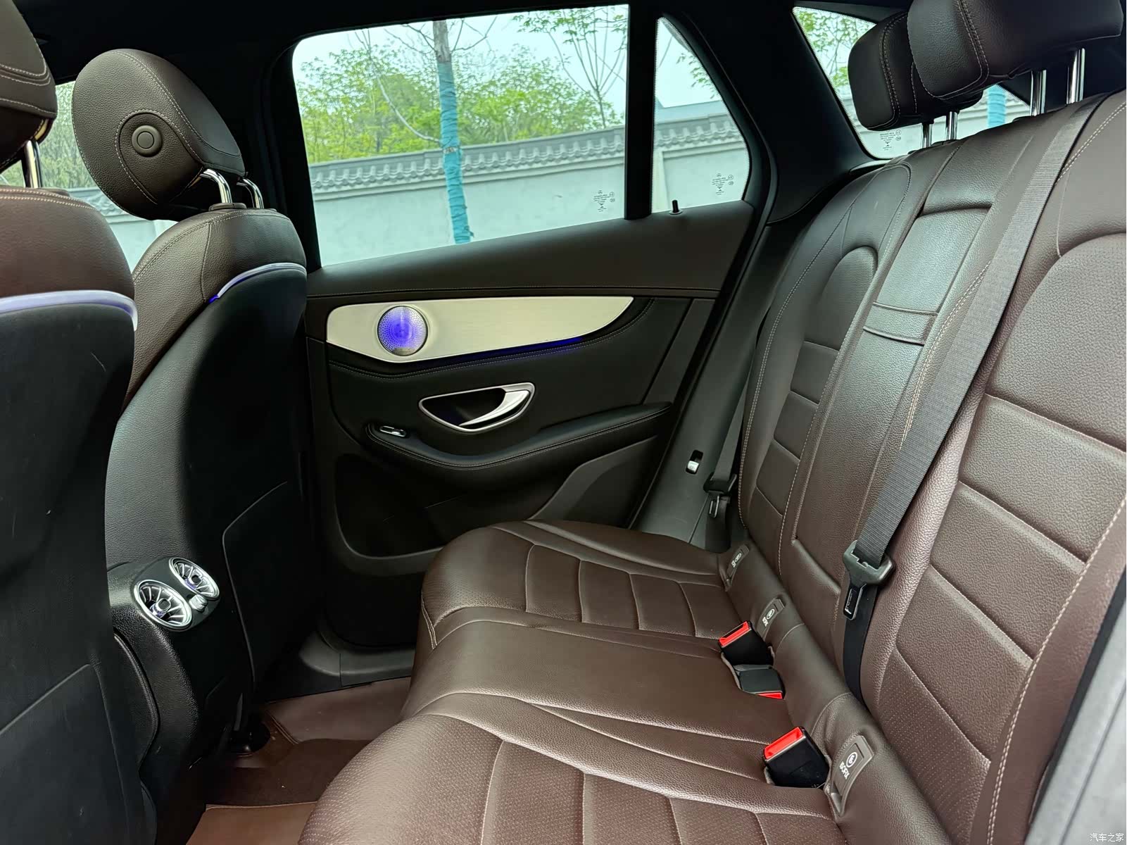 Mercedes-Benz GLC, 2016 19