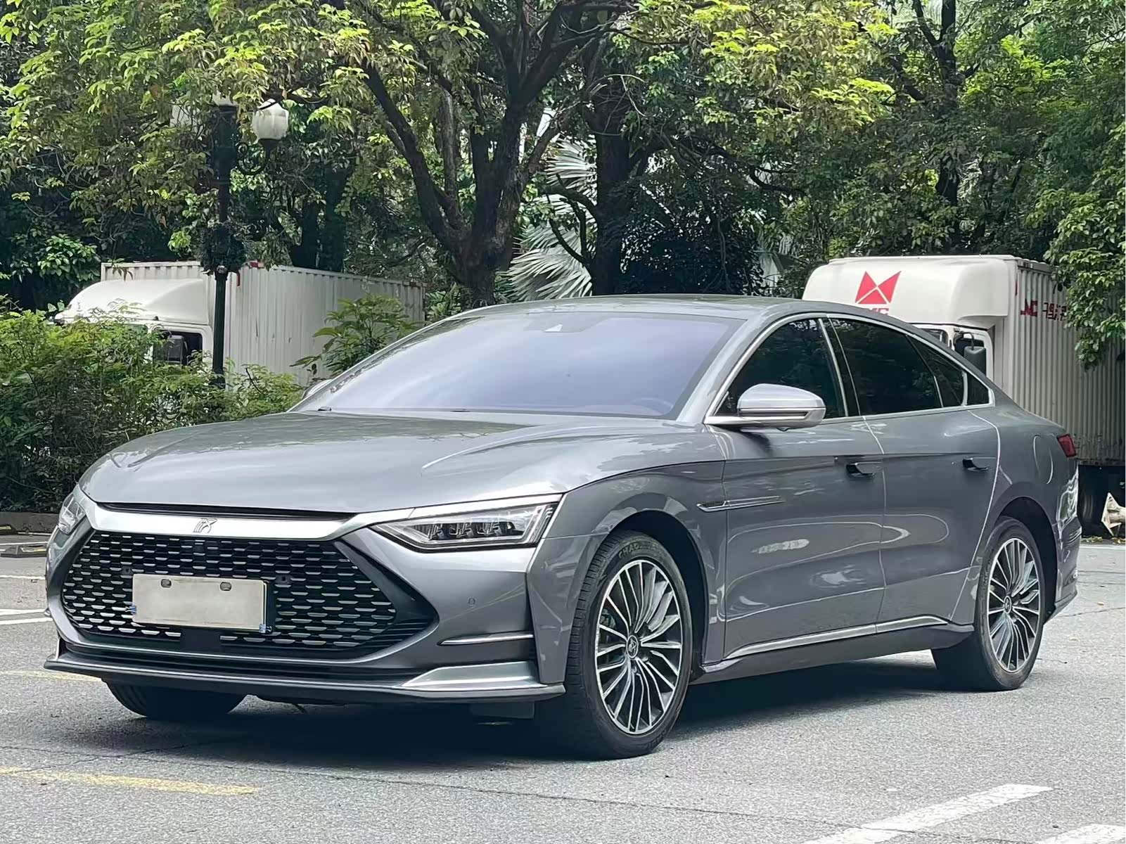 BYD Han