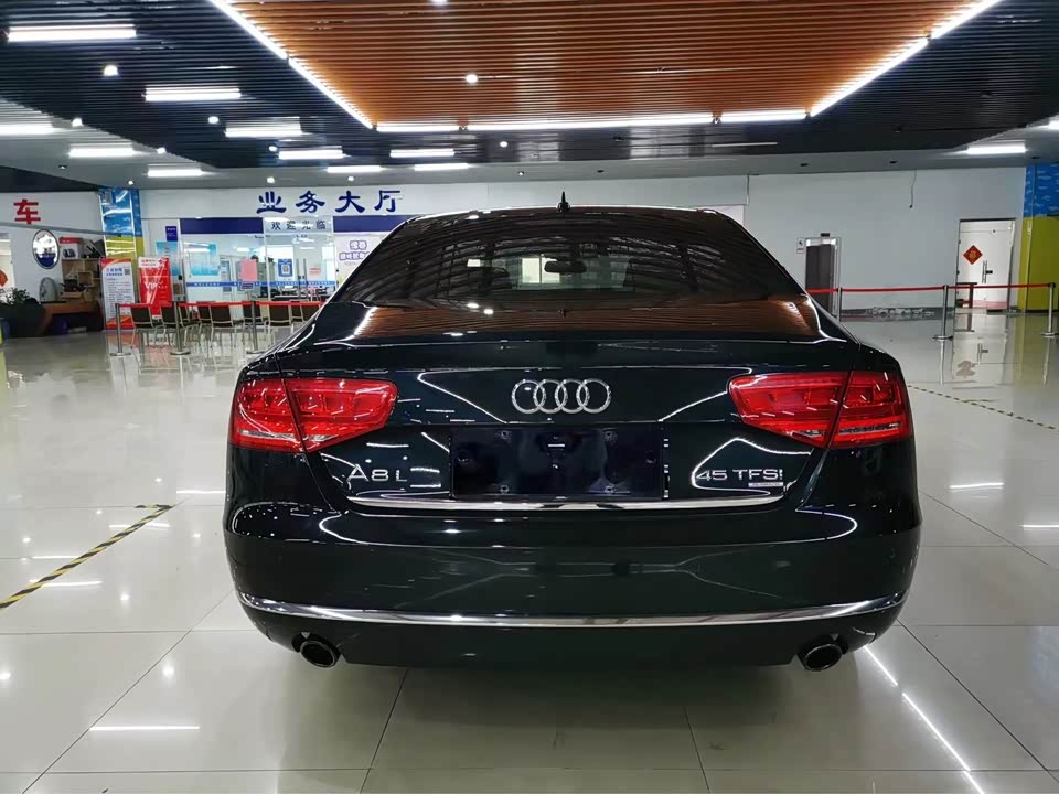Audi A8 Audi A8