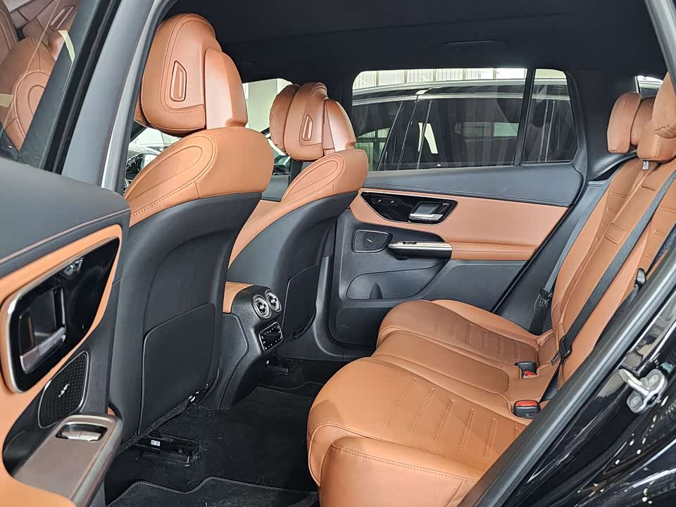 Mercedes-Benz GLC Mercedes-Benz GLC