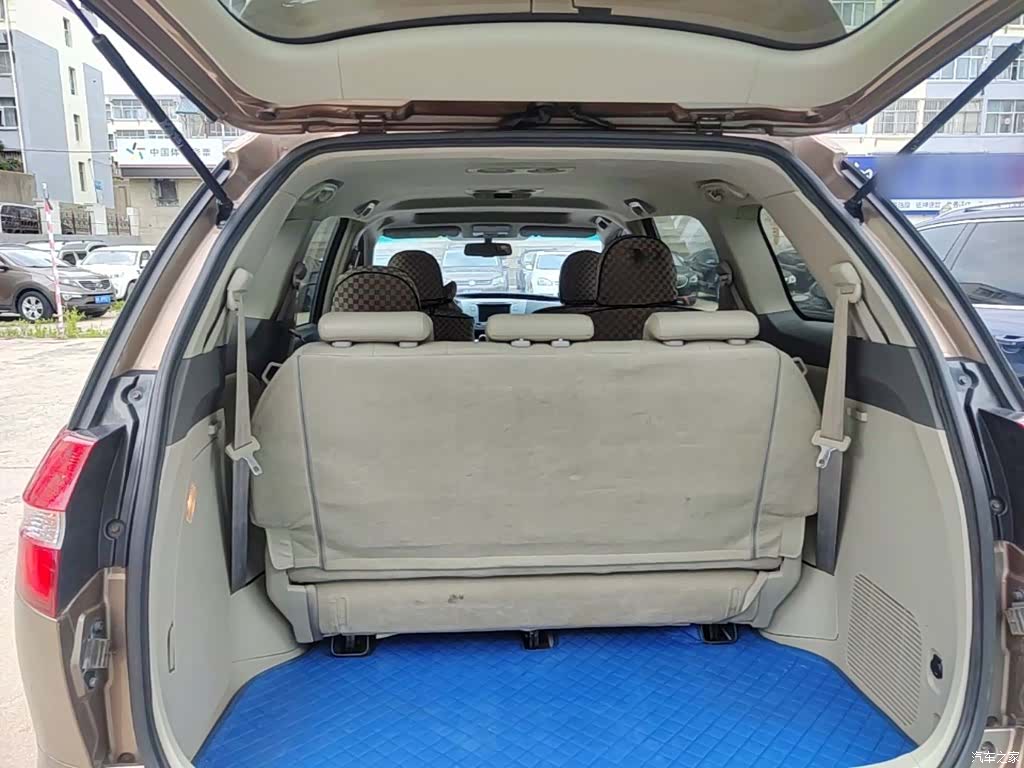 BYD M6, 2014 15