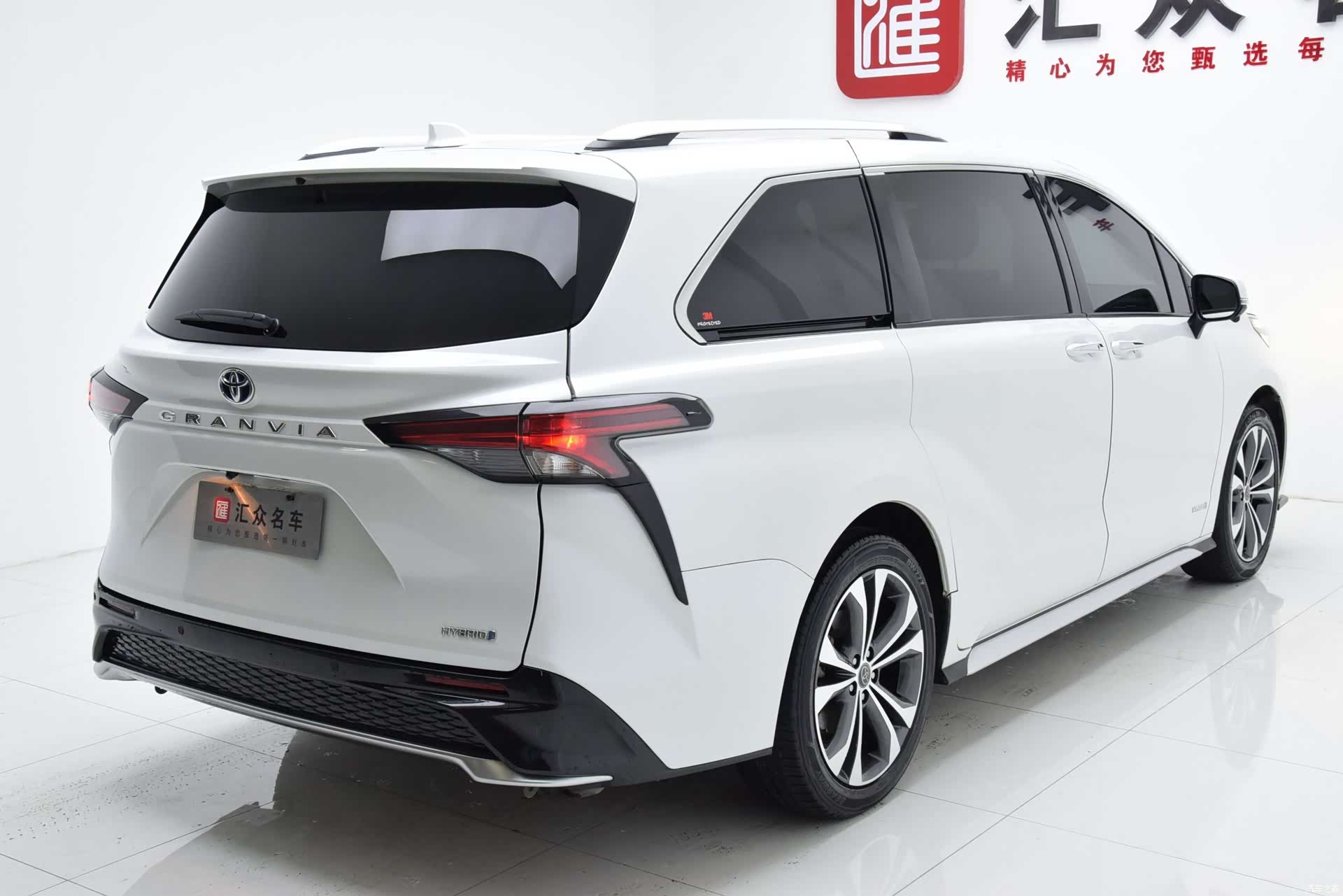 Toyota Granvia, 2023 25