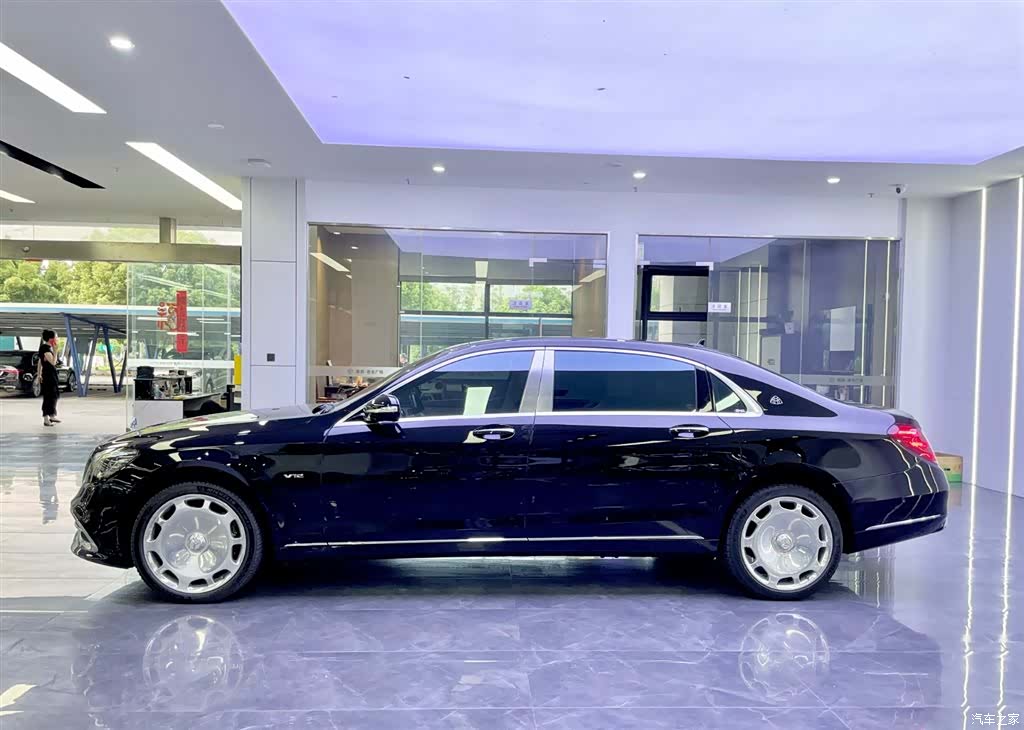 Maybach S-Class, 2018 3