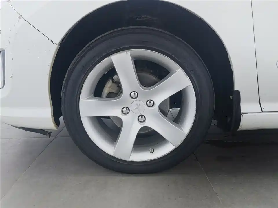 Peugeot 408 Peugeot 408