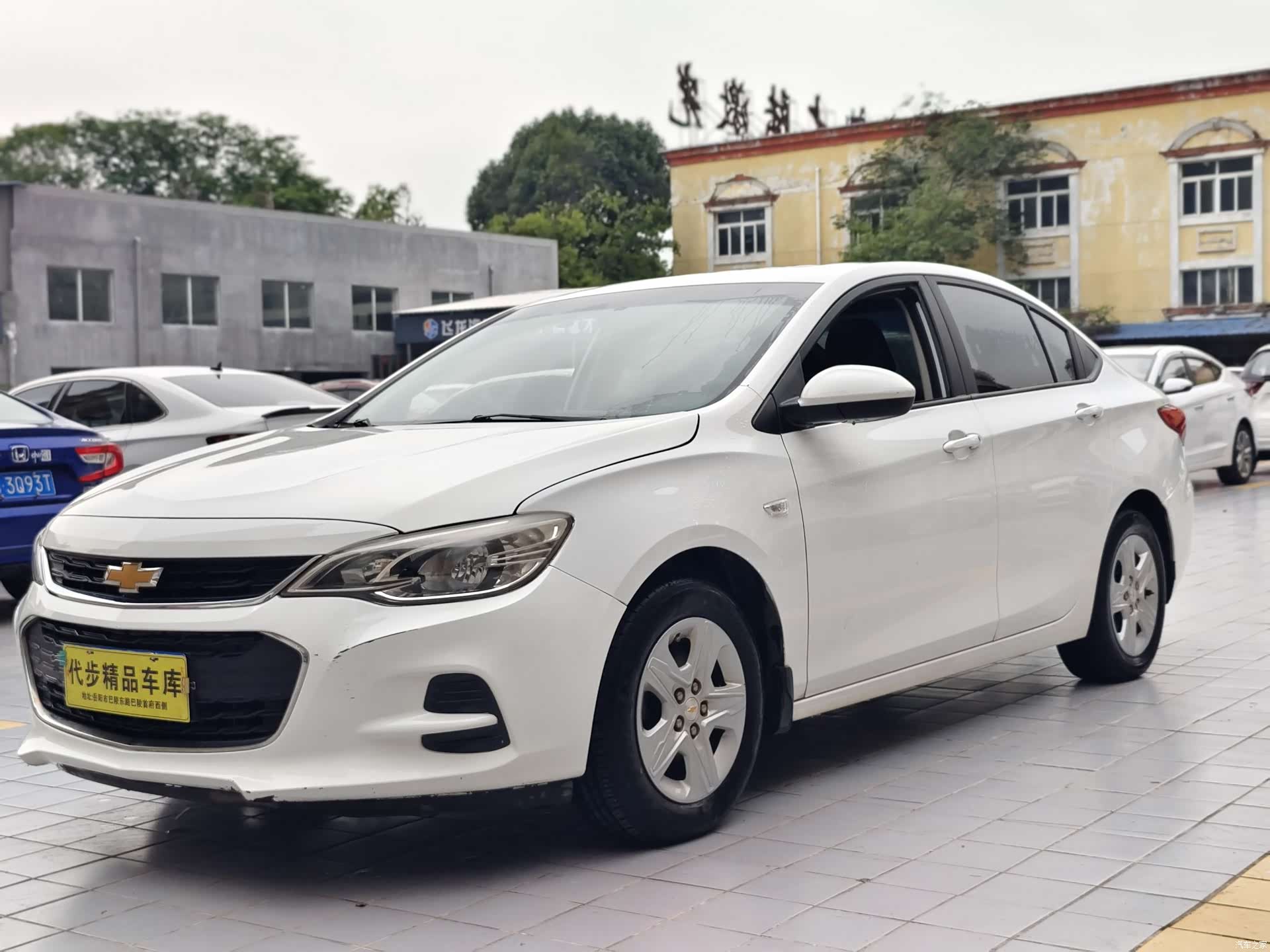 Chevrolet 320, 2018 1