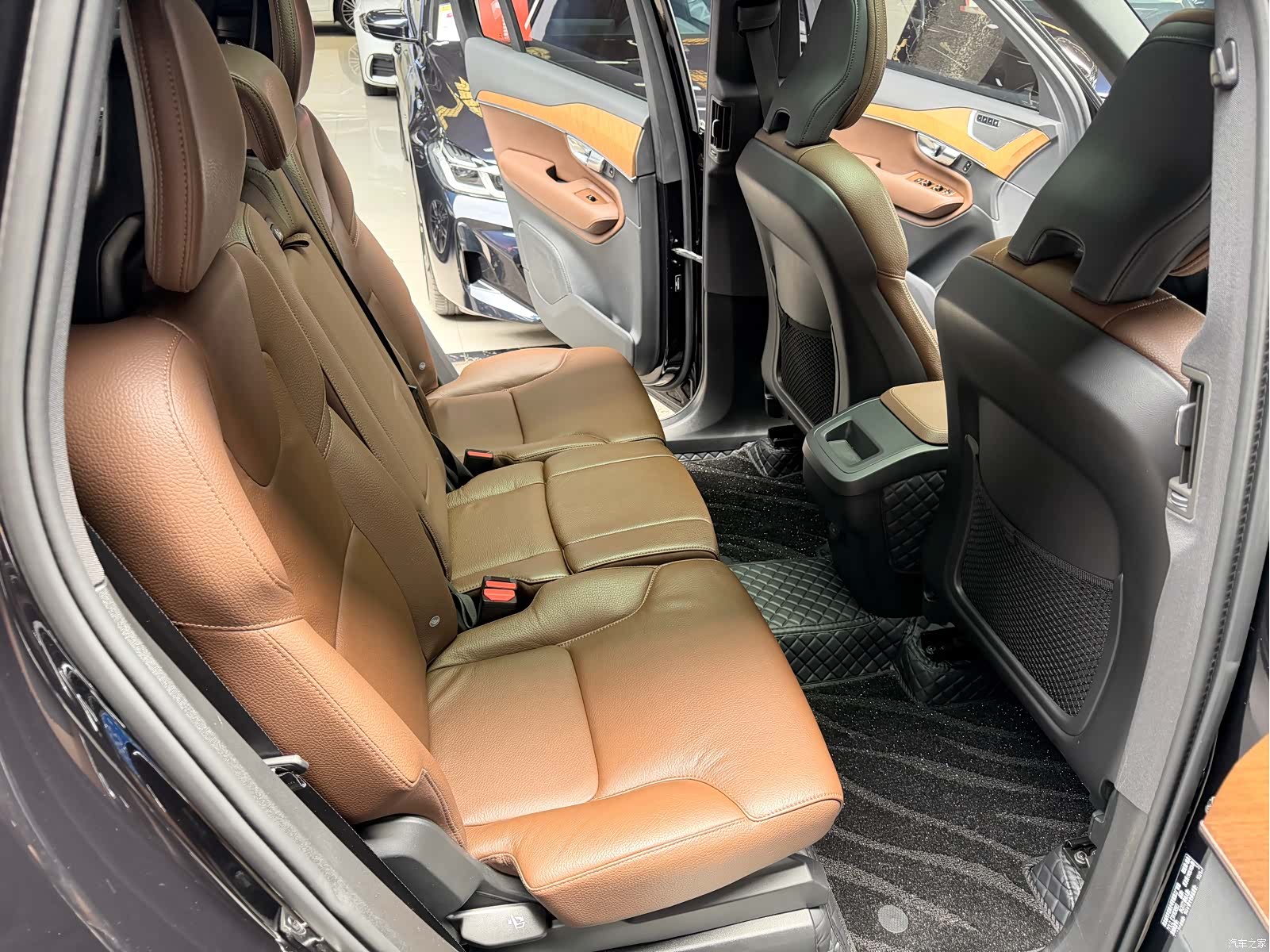 Volvo XC90, 2022 22