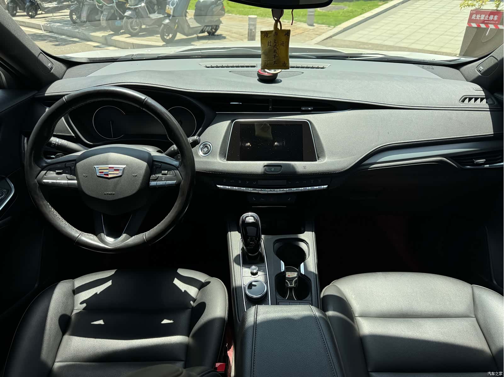 Cadillac XT4, 2021 8