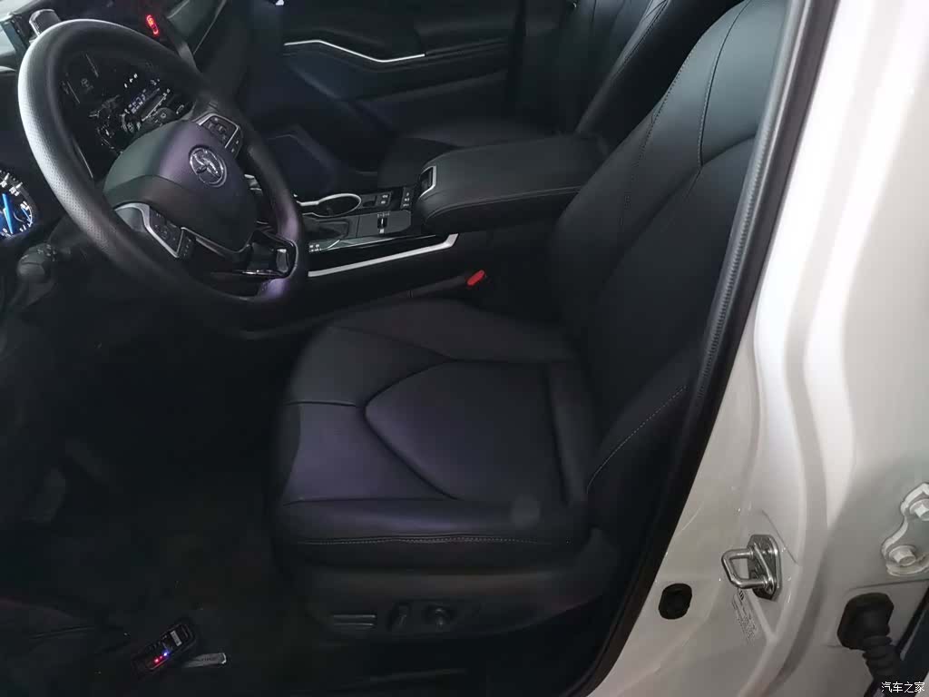 Toyota Highlander, 2024 12