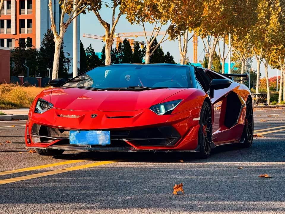 Lamborghini Aventador