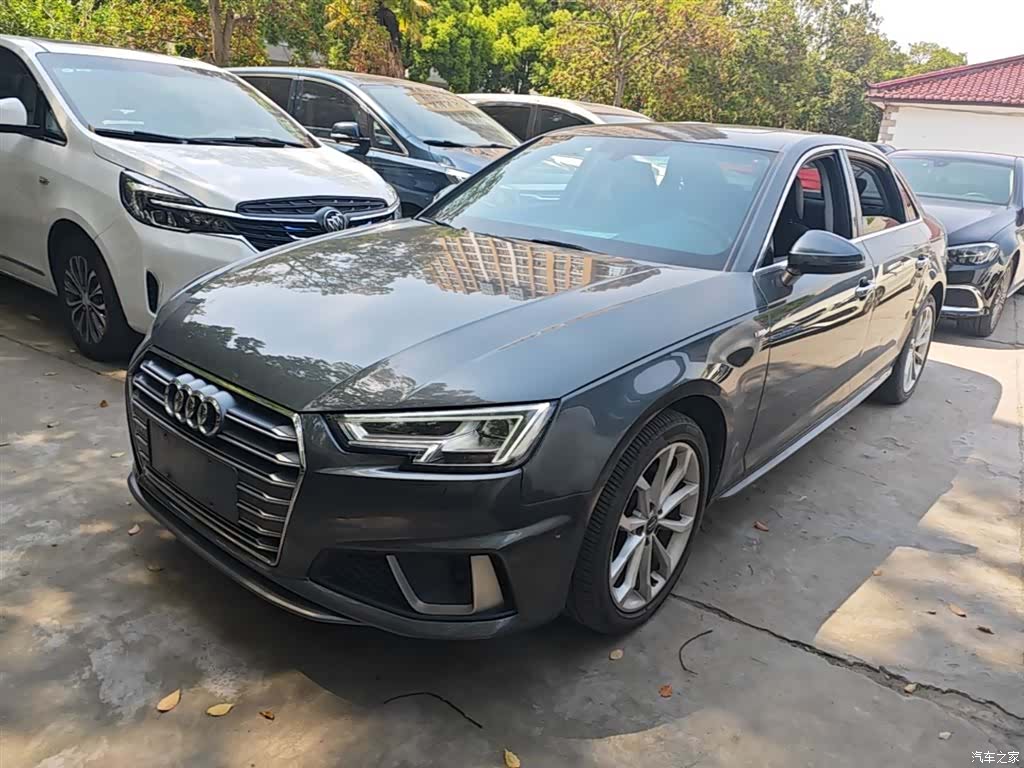 Audi A4L, 2020 1