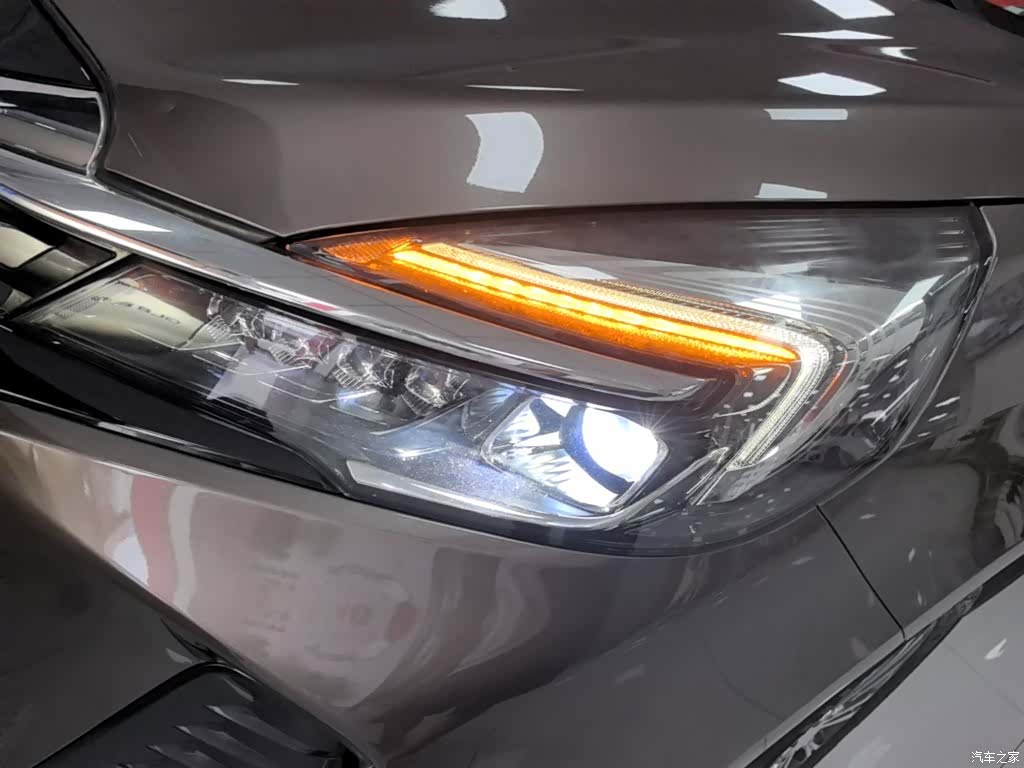 Buick GL8, 2023 24