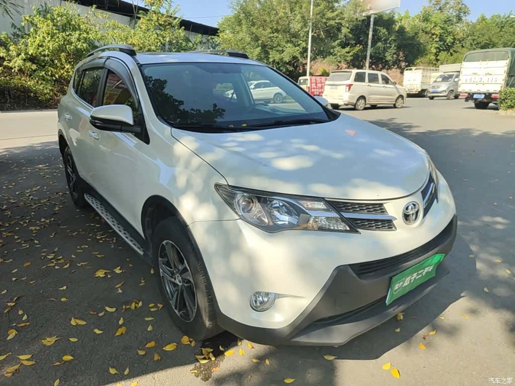 Toyota RAV4, 2016 4