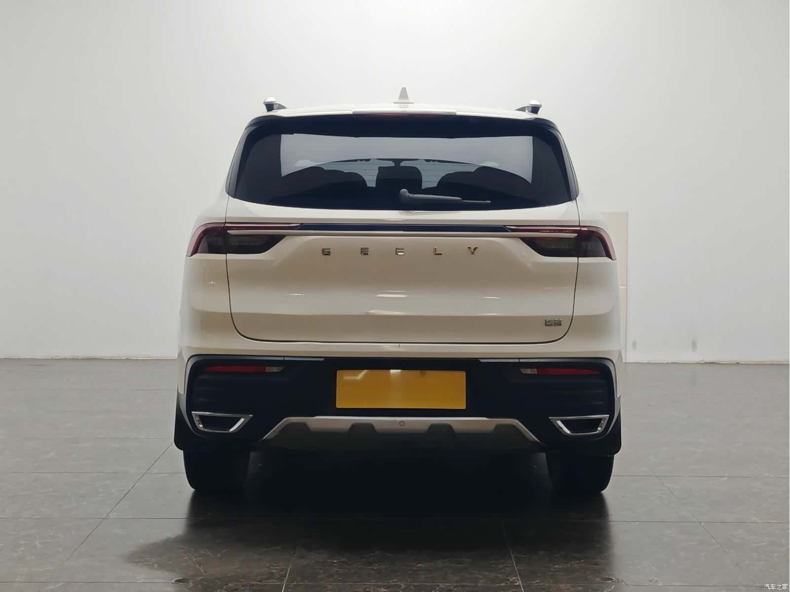 Geely Haoyue, 2022 6
